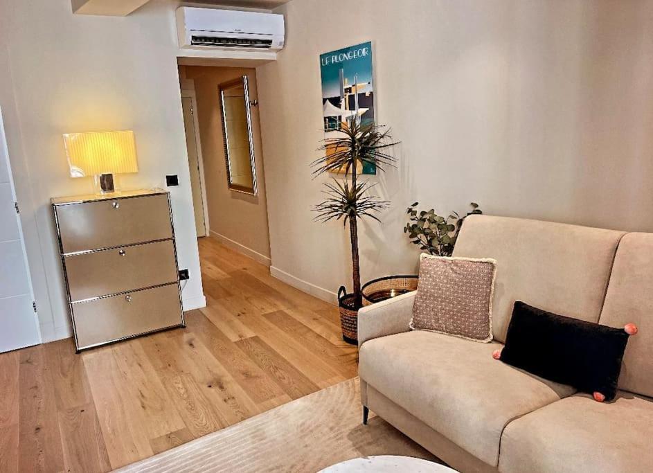 Massena Street, 2 Rooms Balcony Nice Luaran gambar